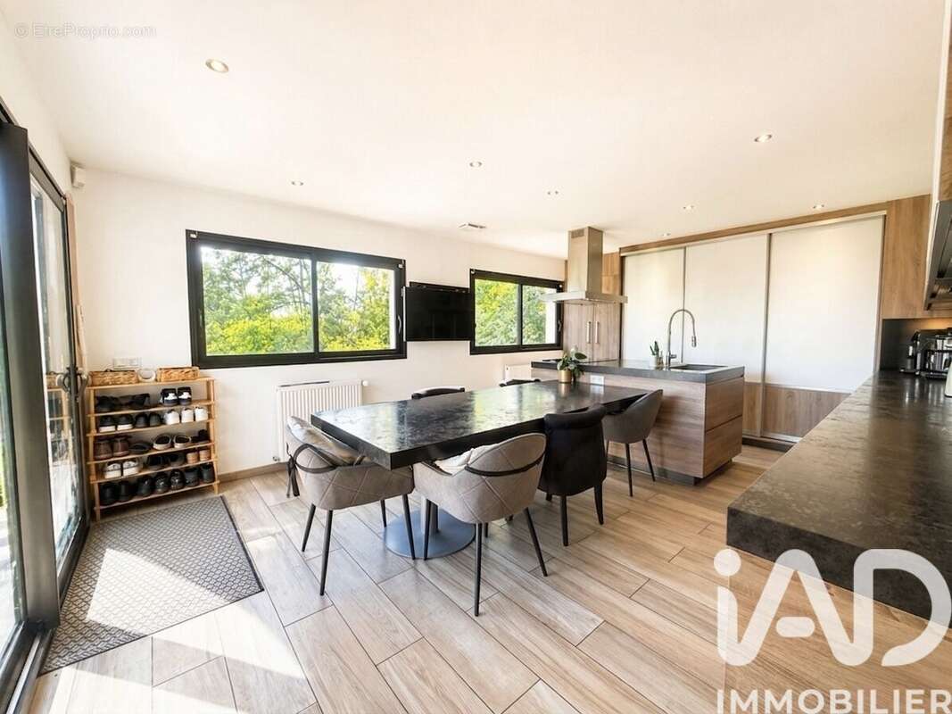 Photo 8 - Maison à MOUROUX