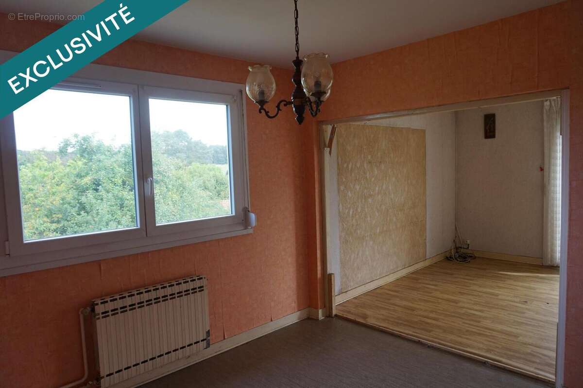 Photo 4 - Maison à MONTFERRAND-LE-CHATEAU