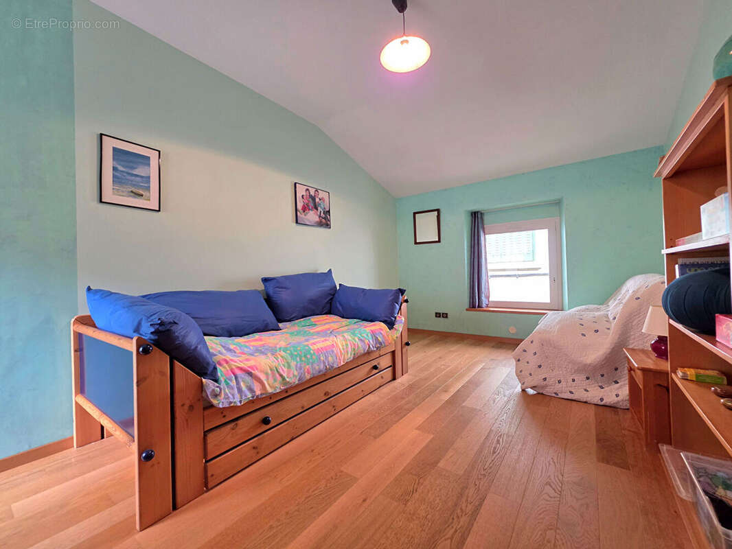 Maison à ROMANS-SUR-ISERE