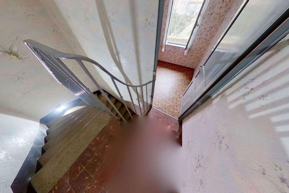 Maison à LEZIGNAN-CORBIERES