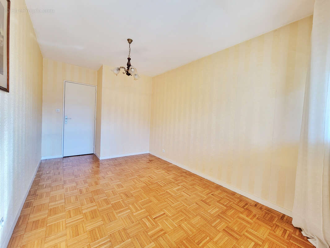 Appartement à FRANCHEVILLE