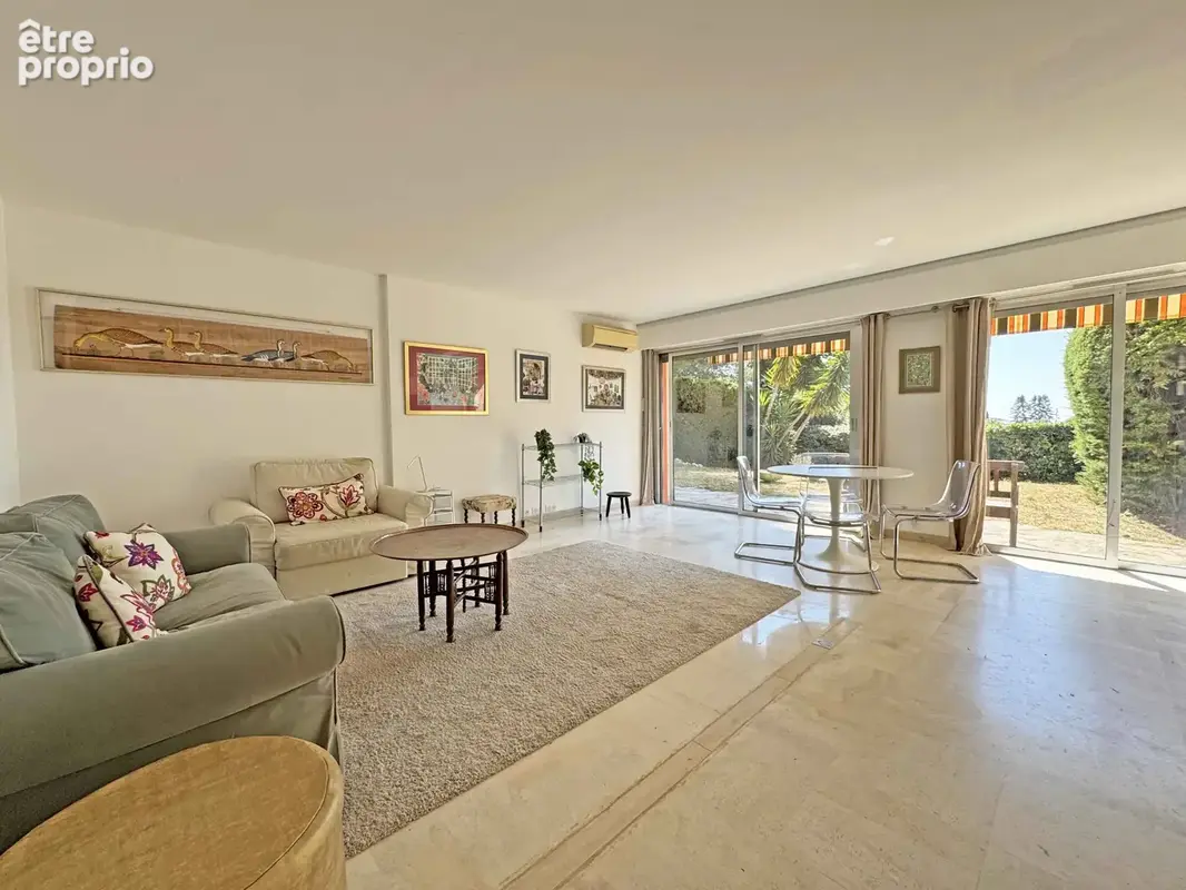 Vence - Appartement 2P de 58 m2 avec jardin privatif 220 m2 - photo 2