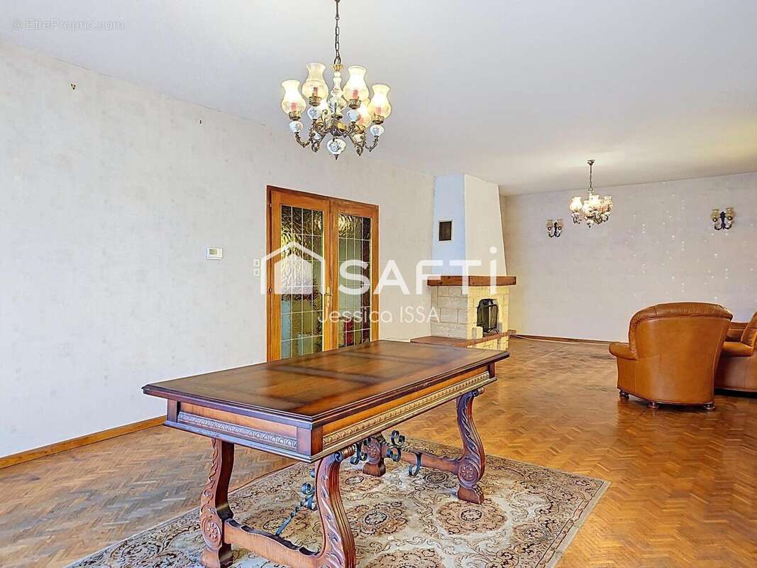 Maison 156 m² à Hombourg-Haut  - photo 4