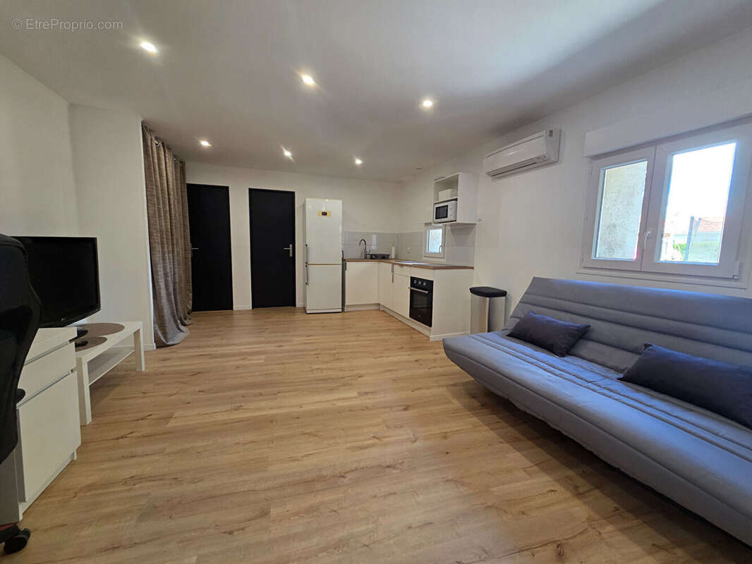 Maison Mornac 6 pièce(s) 180 m2 - photo 6