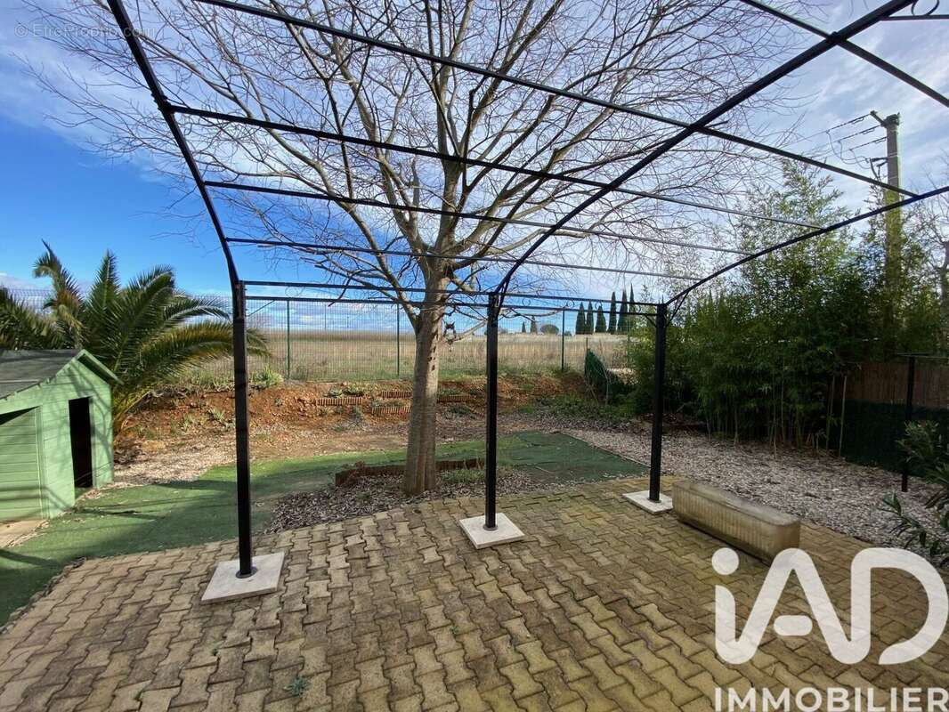 Photo 2 - Maison à RODILHAN