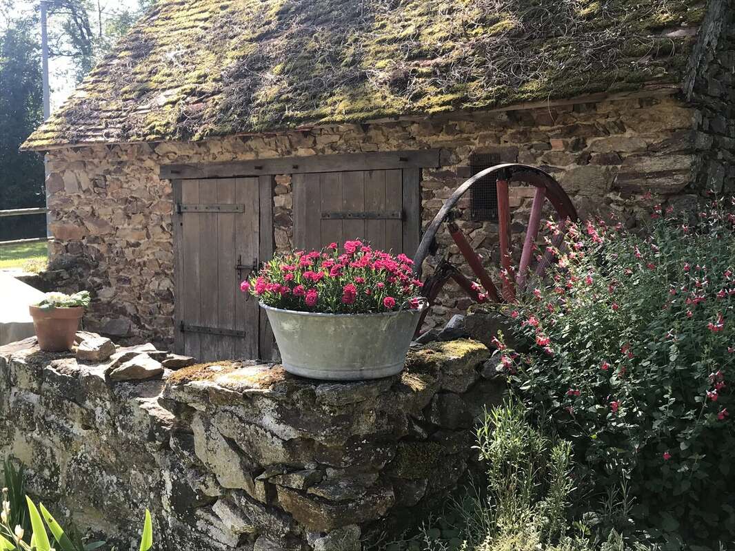Maison à LUSSAC-LES-EGLISES
