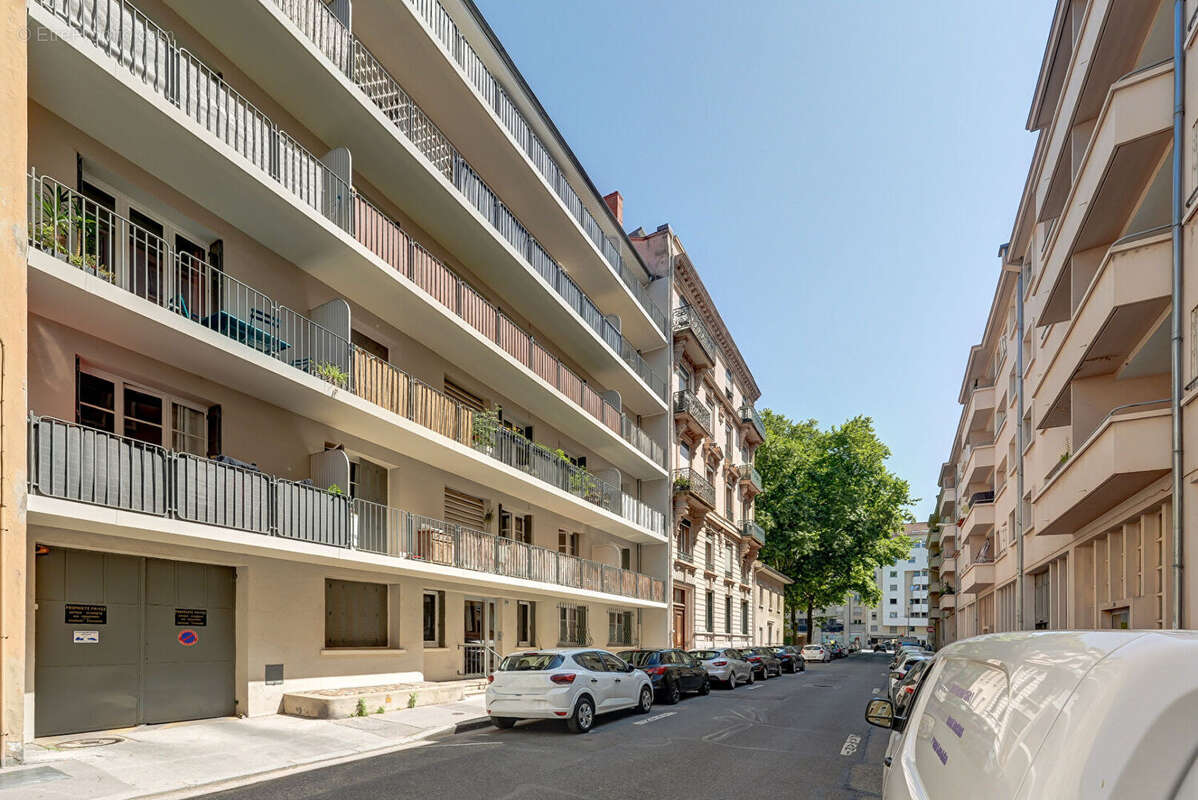 Appartement à LYON-6E
