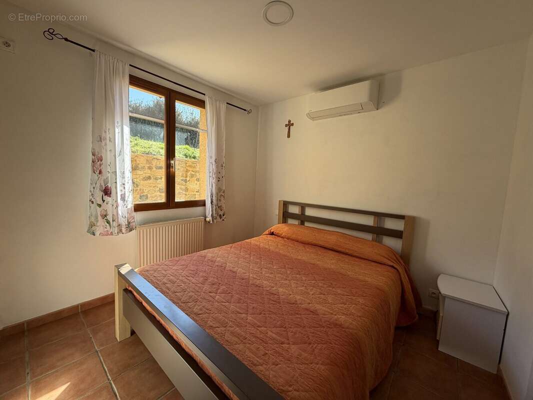 Maison à LES ARDILLATS