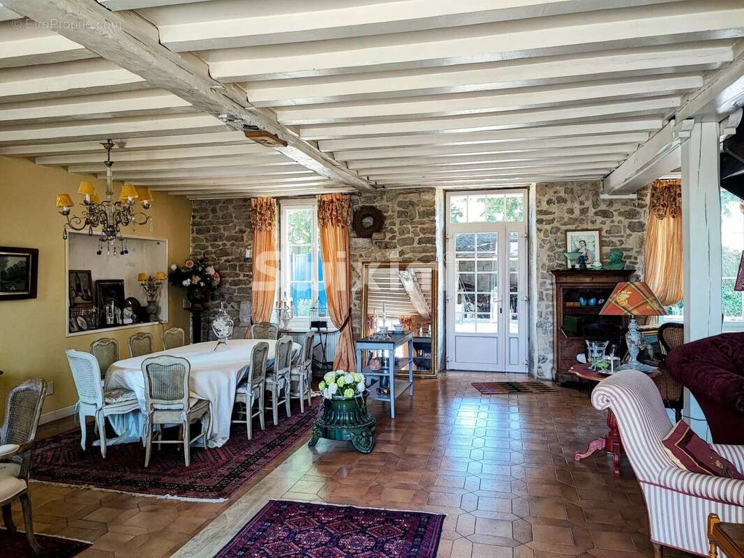 Maison à BEAUNE