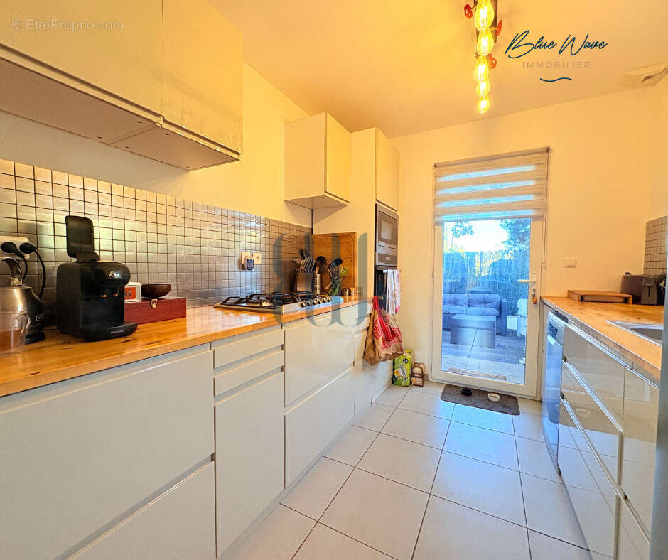 Maison à ROQUEBRUNE-SUR-ARGENS