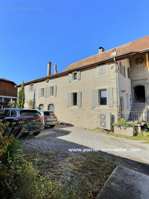 Maison à SCIEZ