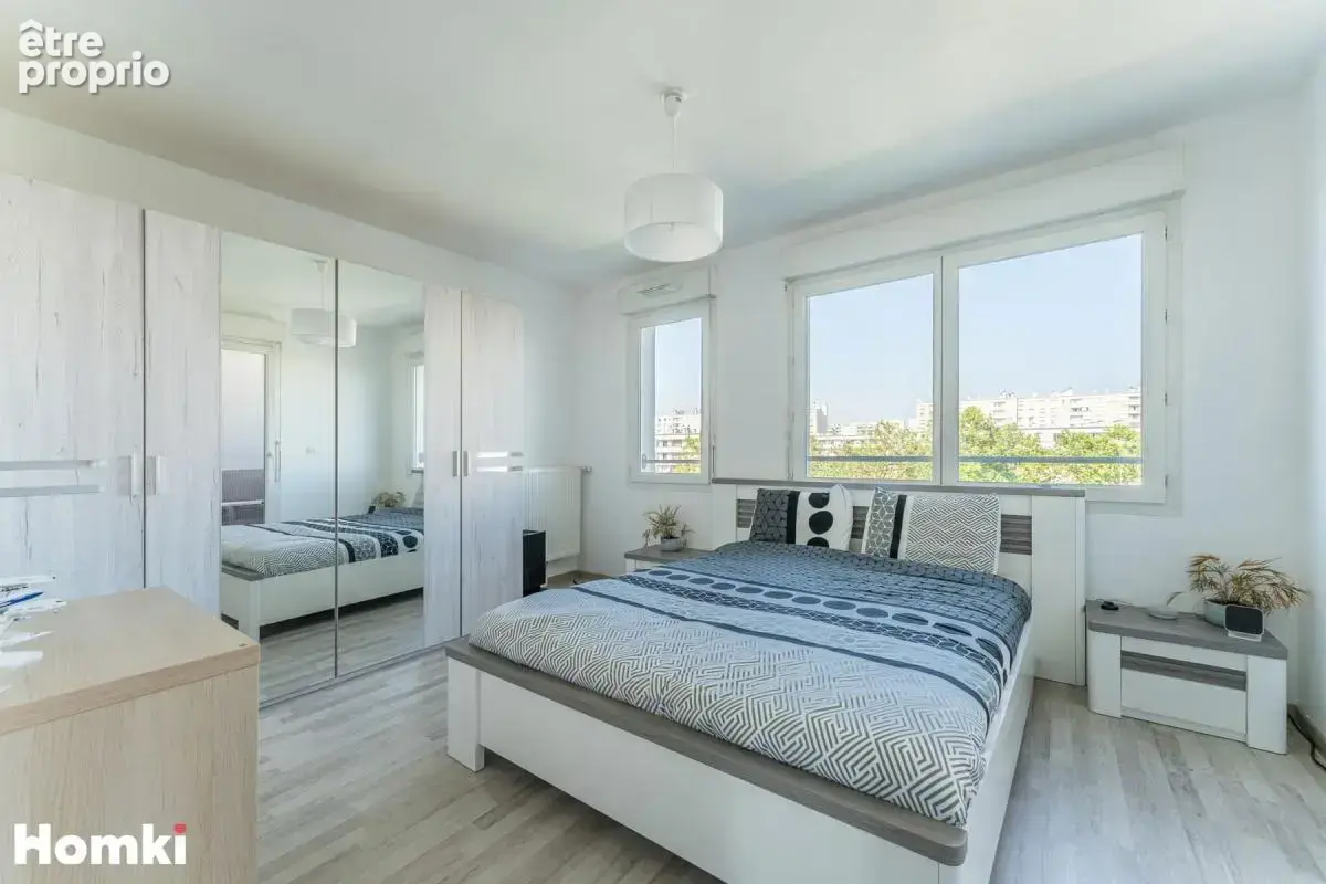 Appartement T3 de 72 m²- Avenue Viviani - Lyon 8 - photo 9