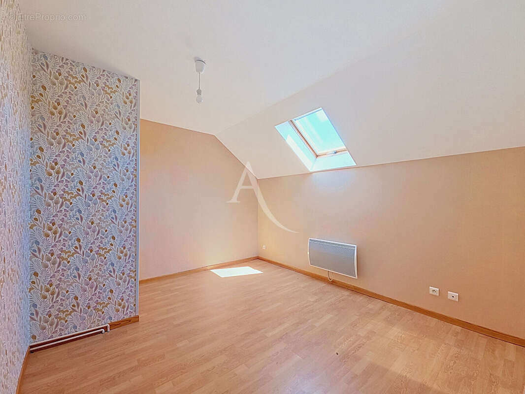 Maison St Etienne du Vauvray - photo 6