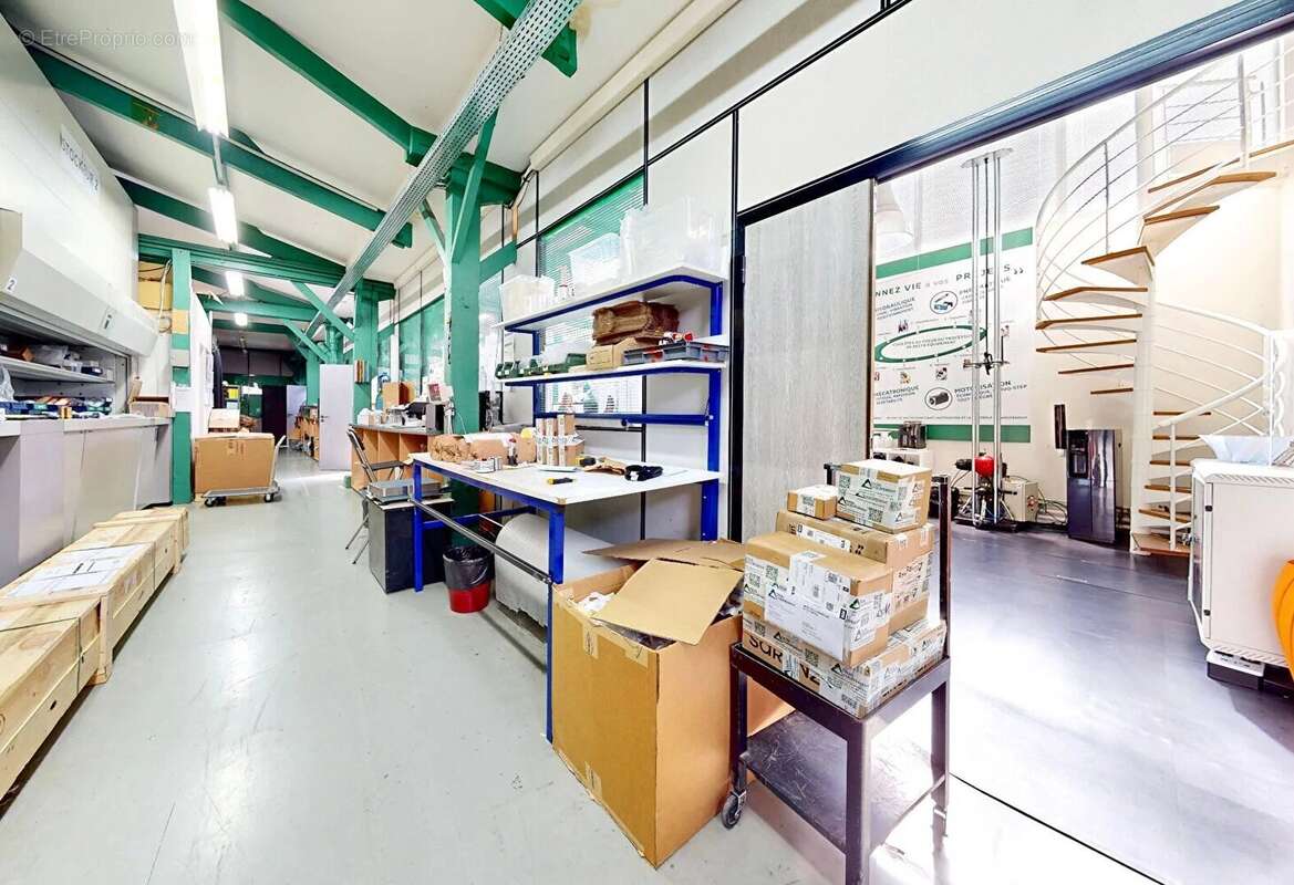 Commerce à LA GARENNE-COLOMBES