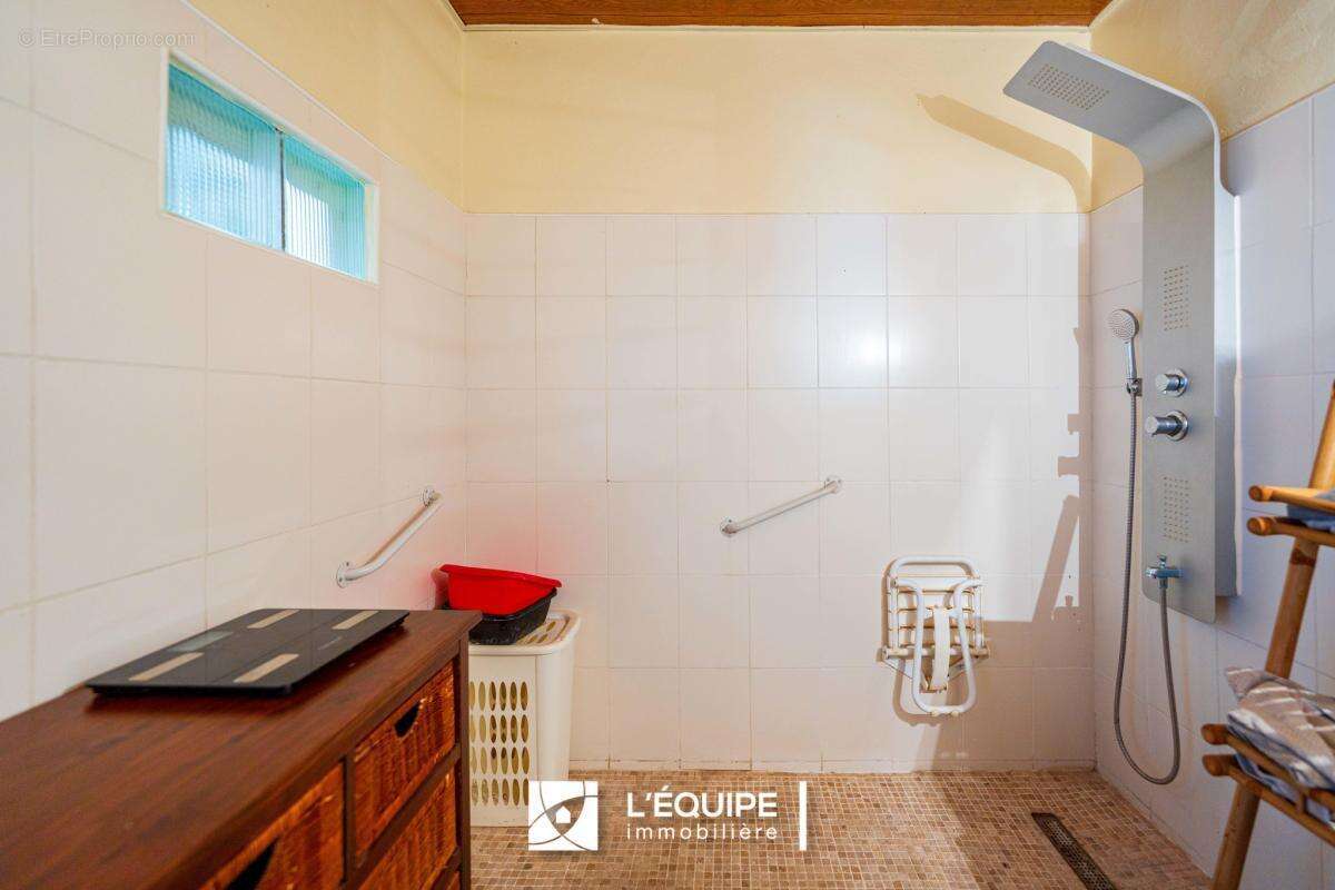 Maison à SAINT-DENIS