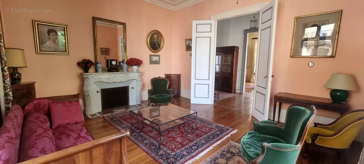 Centre ville maison de maitre xixéme siècle - photo 5