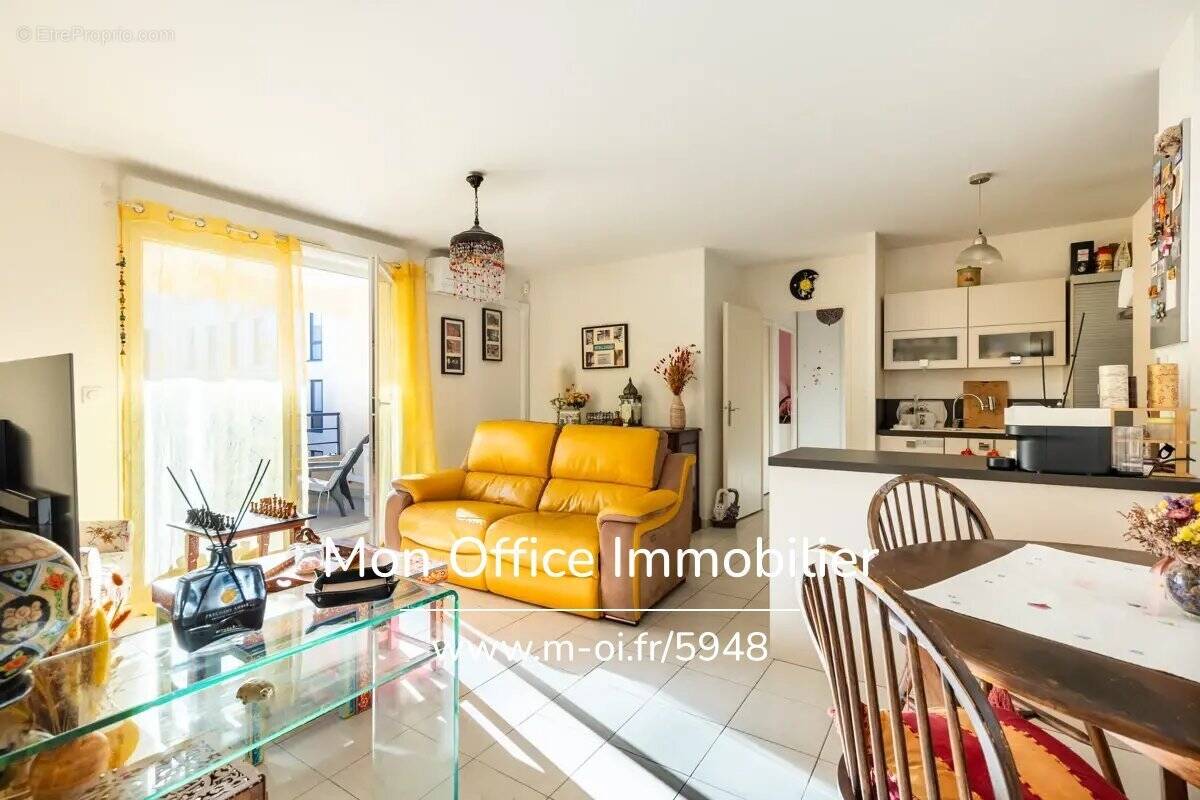 Appartement à MARSEILLE-10E