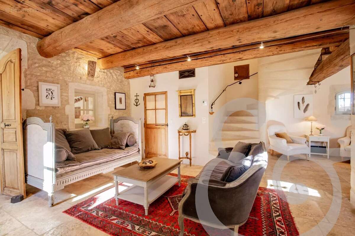 Maison à EYGALIERES