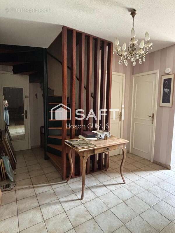 Maison 106 m² à Vienne  - photo 7