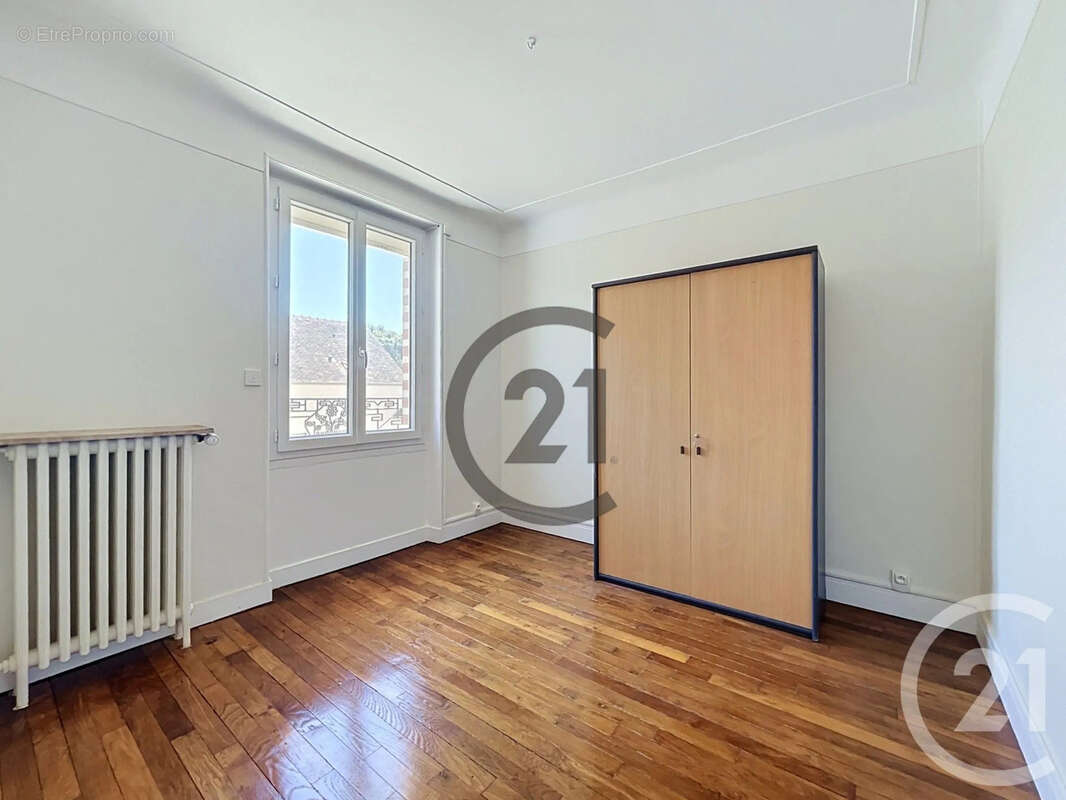 Maison 445 m² à Ury  - photo 59