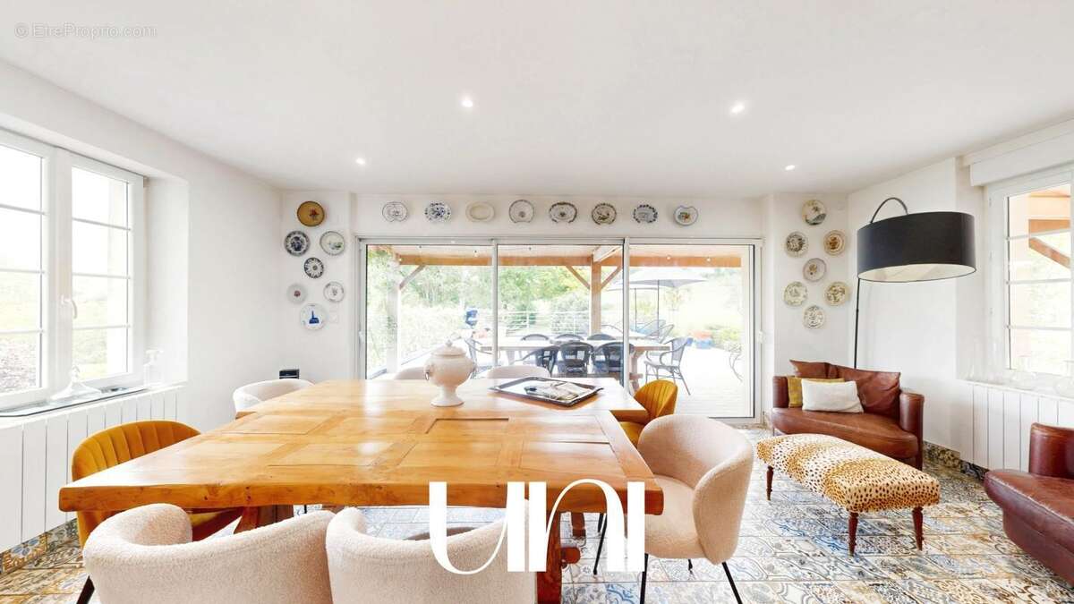 Maison 8 pièces de 220m2 avec 18500m2 de terrain à MOULINS EN BESSIN - photo 23
