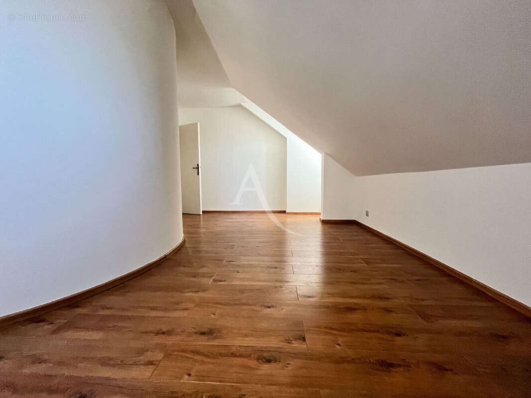 Appartement à DOURDAN