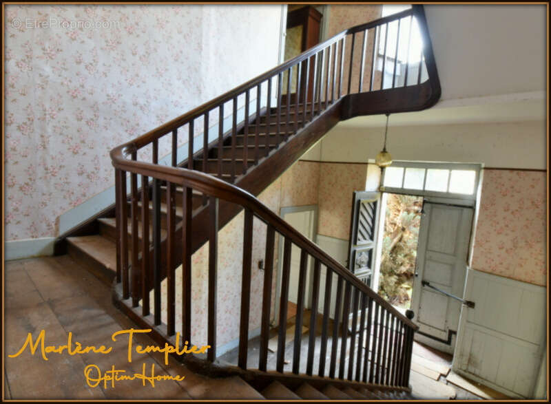 Maison à LAHOURCADE