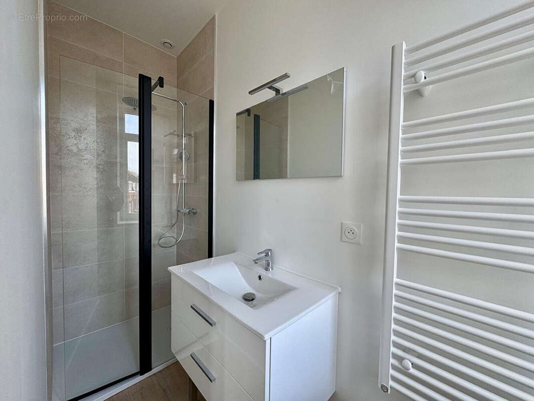 Maison 110m² Villeneuve D Ascq 3 chambres en suite, jardin, garage - photo 4