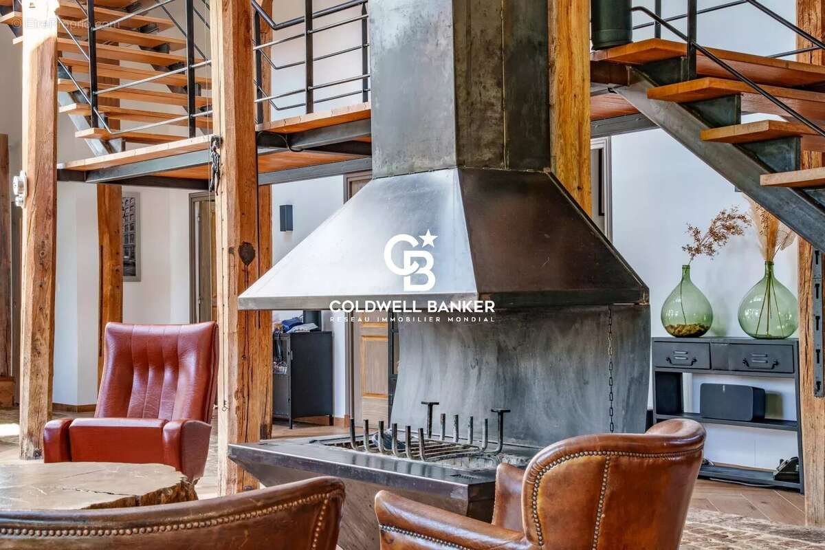 Maison à VERNOU-SUR-BRENNE