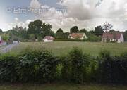 Terrain à VAUCOURTOIS