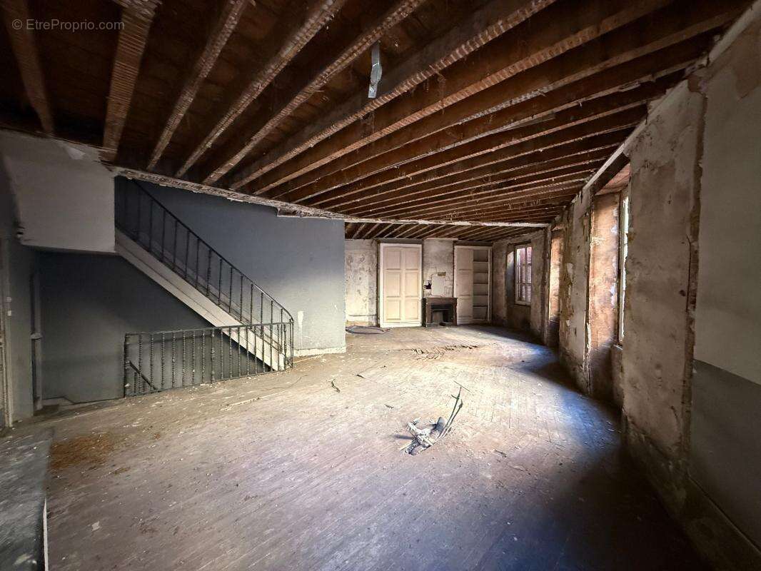 Appartement à L&#039;ARBRESLE