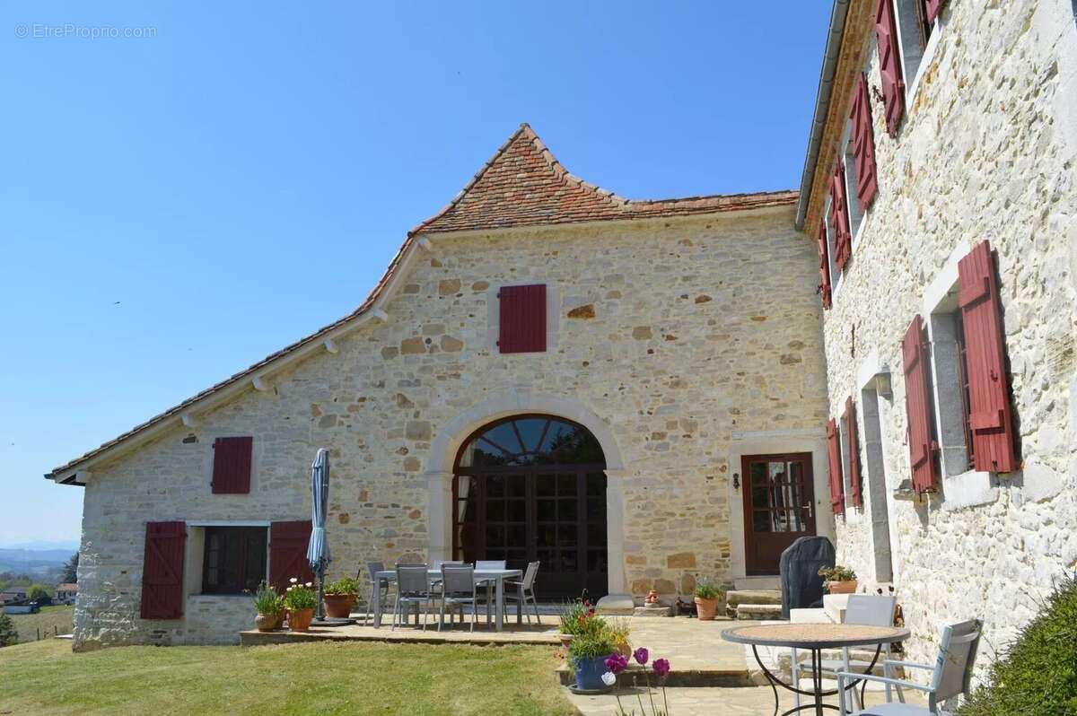 Maison à ORRIULE