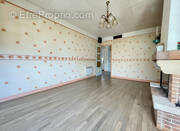 Maison à VERRIERES-LE-BUISSON