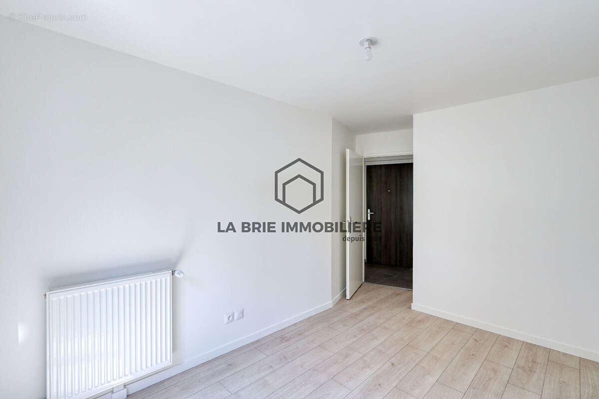 Appartement à VILLIERS-SUR-MARNE