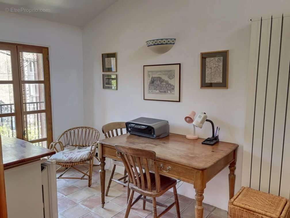 Maison à LA GARDE-FREINET