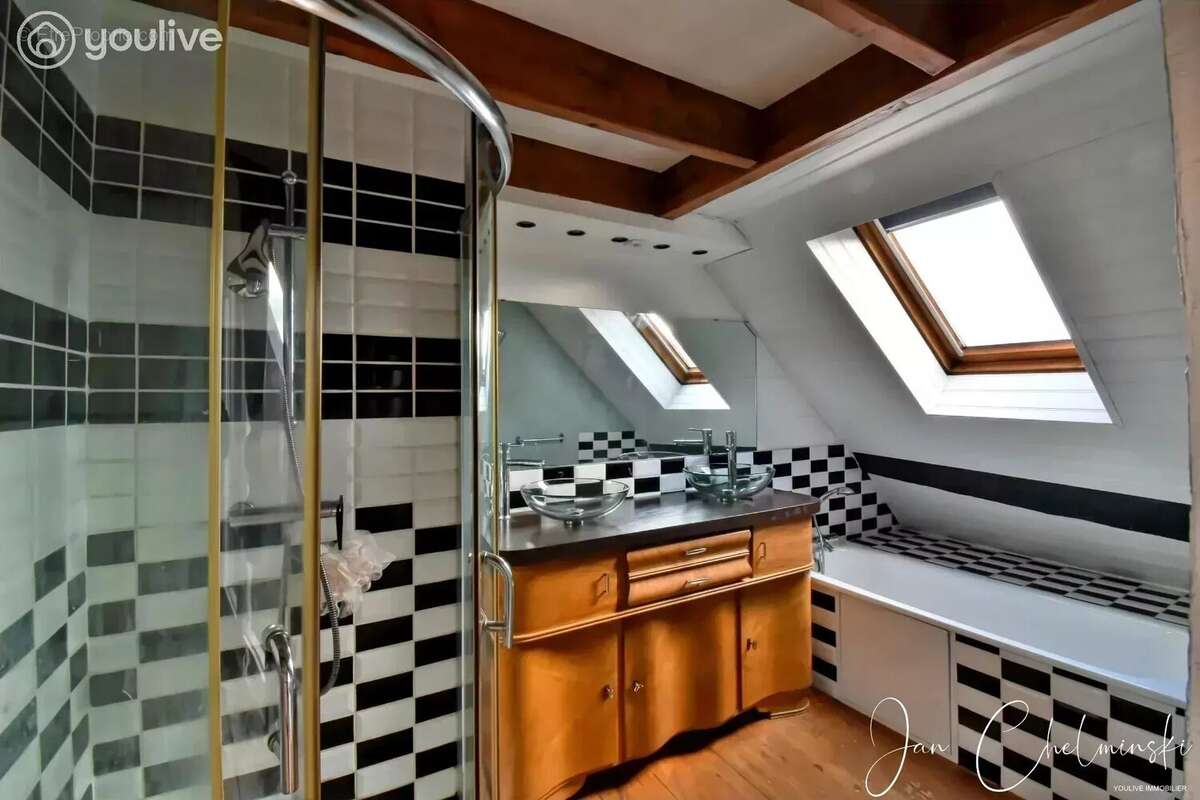 Appartement à HERICOURT