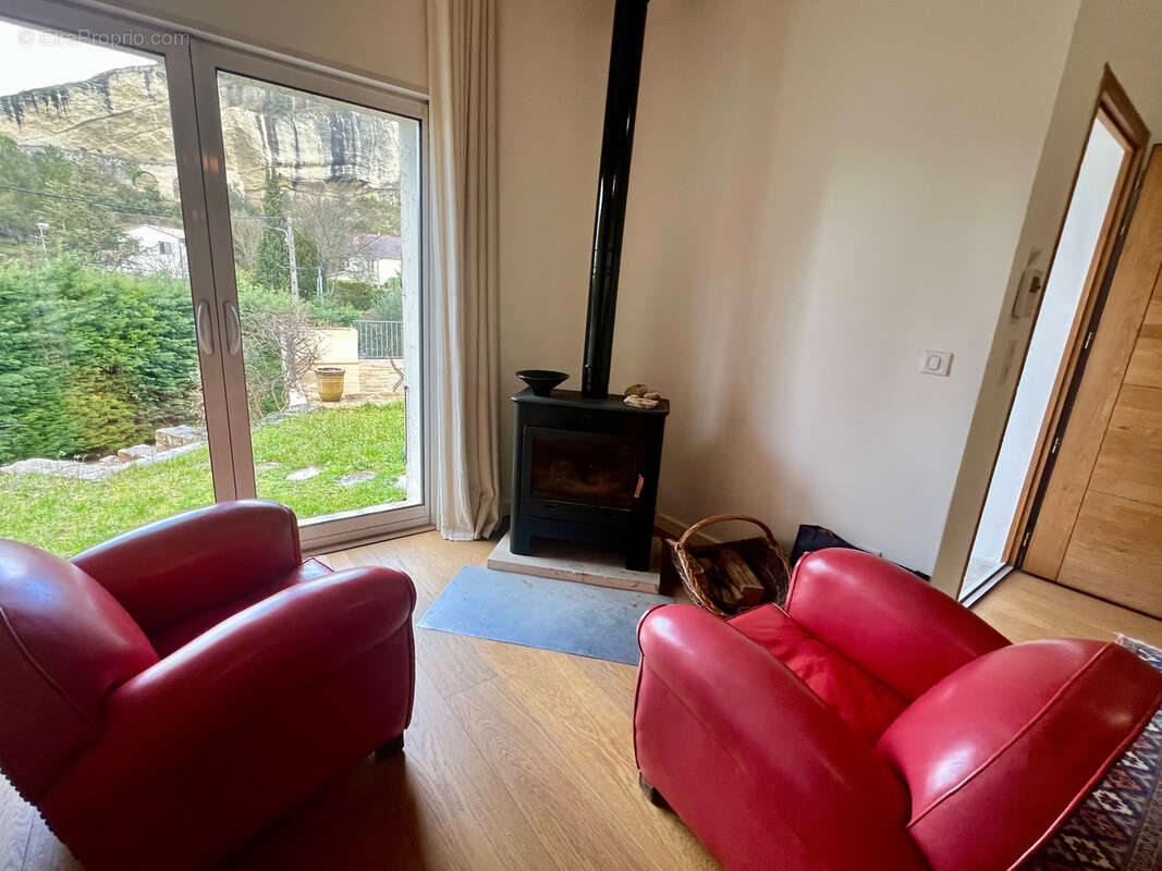 Maison à VAISON-LA-ROMAINE