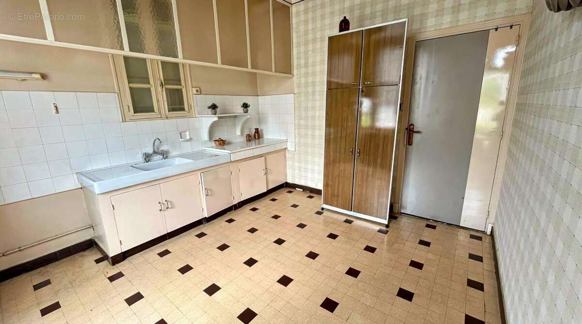 Maison 170 m² à Nerac  - photo 5