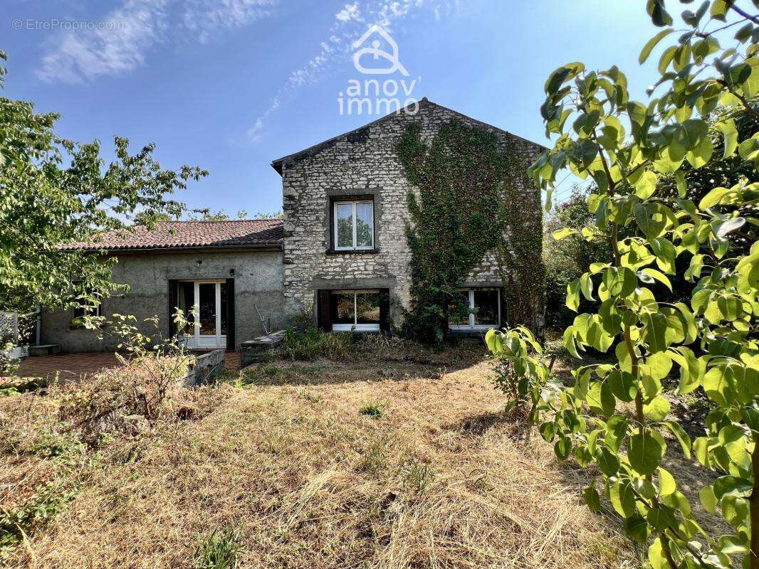 Neuville de poitou (86170) - maison 130 m2 - 3 chambres - ja - photo 16