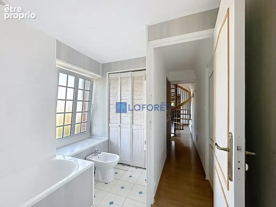 Maison Saint-georges-des-groseillers 9 pièce(s) 180 m2 - photo 9