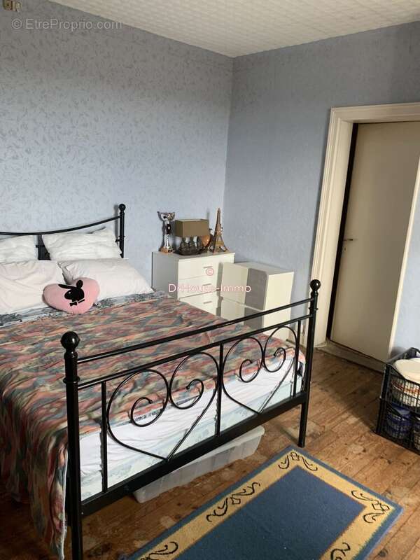 Maison à LADIGNAC-LE-LONG