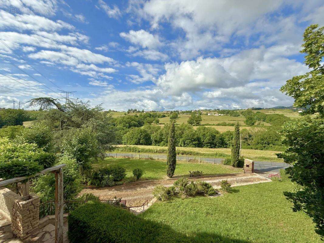 Maison à POLLIONNAY