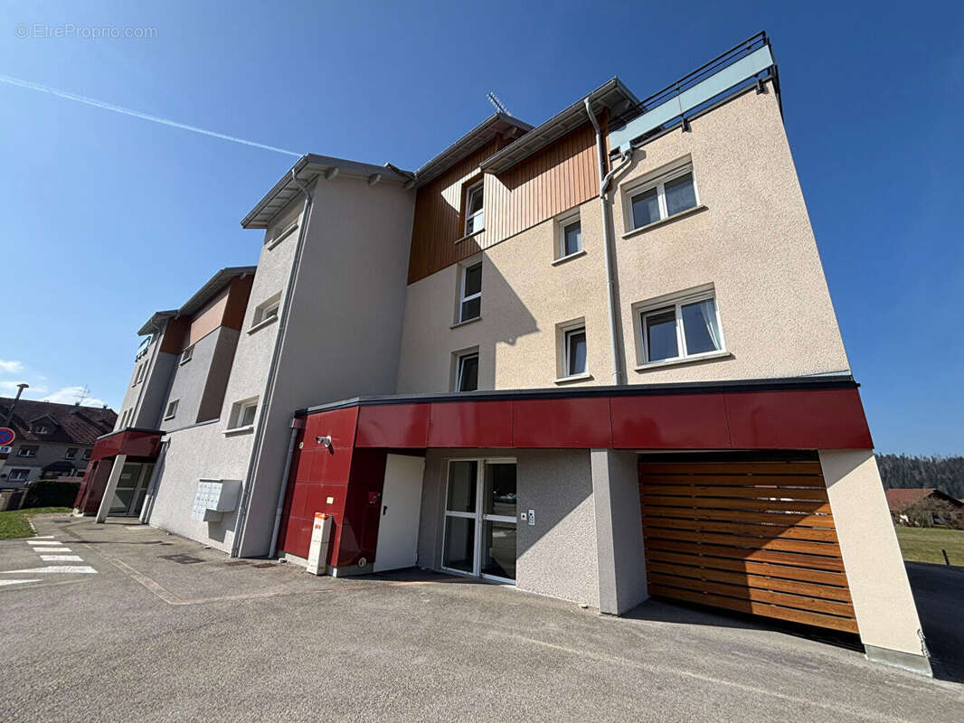 Appartement à LABERGEMENT-SAINTE-MARIE