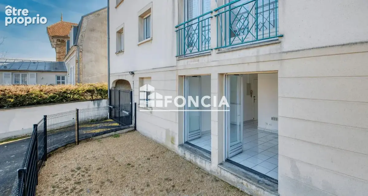 A ACHETER : un appartement T2 de 30 m2 avec son rez-de-jardin privatif de 24 m2 + place de parking à Meulan-en-yvelines (78250). - photo 2