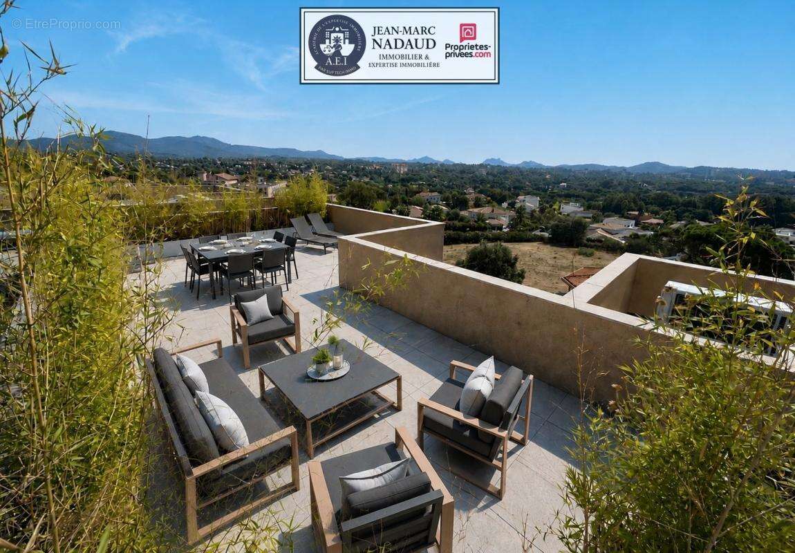 Fréjus - T4 signature, Dernier Étage + Rooftop 63 m² ? Panorama Estérel & Horizon Mer - photo 2