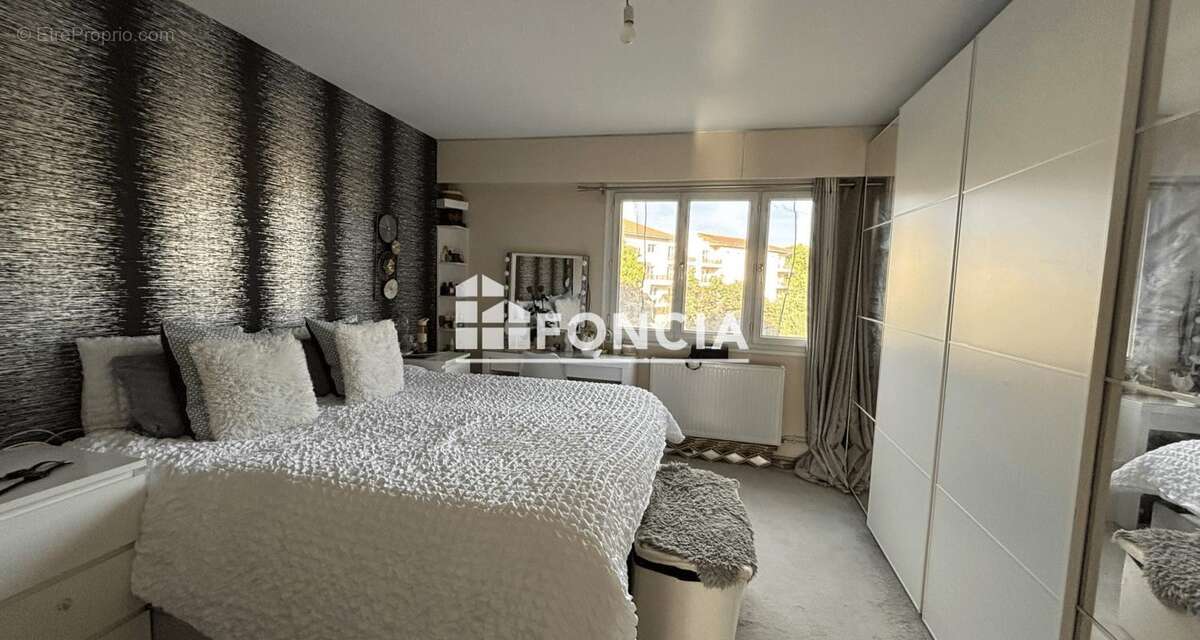 Fleury les aubrais - appartement t3 avec balcon, parking et cave - photo 7