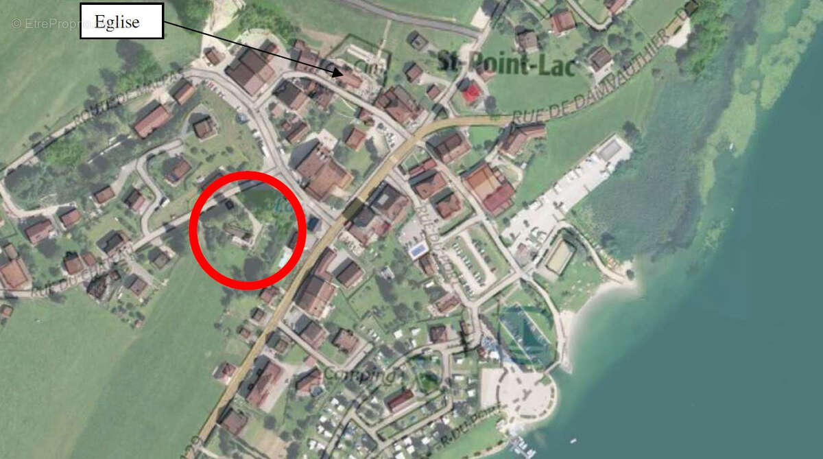 Terrain à SAINT-POINT-LAC