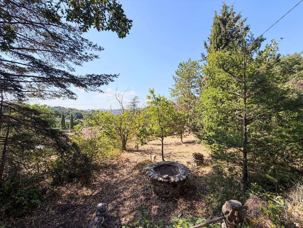 Maison T4 de 70 m2 avec terrain de 1 117 m2 - photo 3