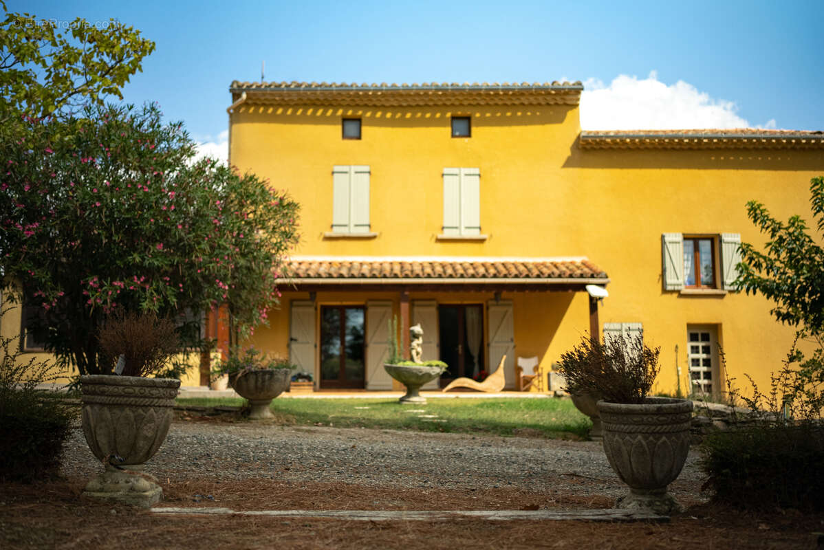 Maison à BELVEZE-DU-RAZES