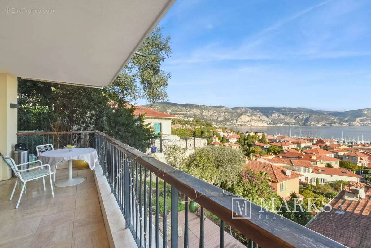 Appartement de 2 chambres avec vue panoramique sur la mer, terrasse de 13 m² et garage - photo 9